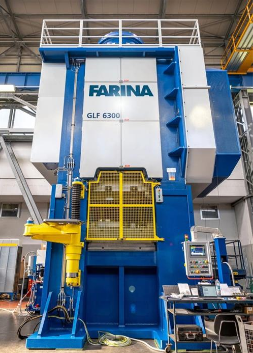 印度首台 Farina 6300 吨锻造压力机